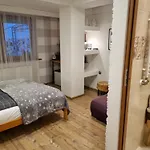Granat Apartman *